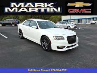 2021 Chrysler 300
