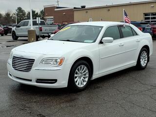 2014 Chrysler 300 for sale in Belleville MI