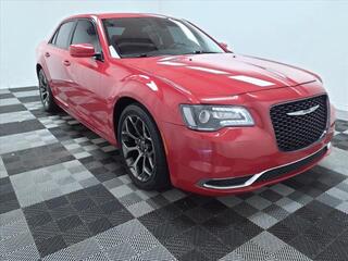 2017 Chrysler 300