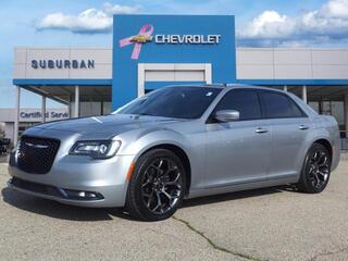 2016 Chrysler 300