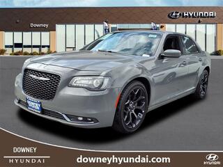 2019 Chrysler 300
