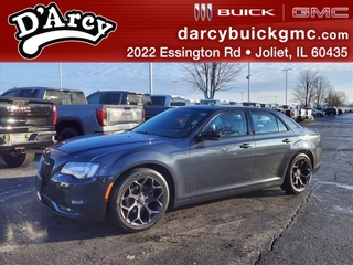 2019 Chrysler 300