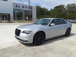 2022 Chrysler 300 for sale in Manchester TN