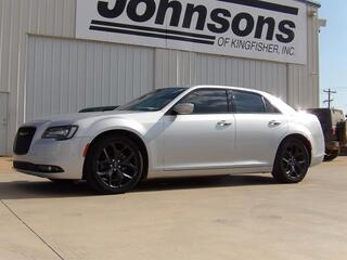 2021 Chrysler 300