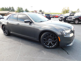 2019 Chrysler 300