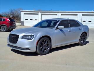 2023 Chrysler 300