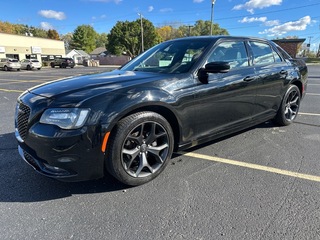 2021 Chrysler 300