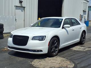 2022 Chrysler 300 for sale in St Fostoria OH