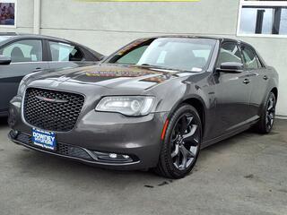 2023 Chrysler 300