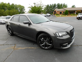 2021 Chrysler 300