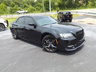 2022 Chrysler 300 for sale in Clarksville TN