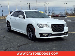 2021 Chrysler 300 for sale in Dayton OH