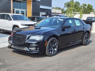 2023 Chrysler 300