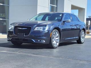 2018 Chrysler 300