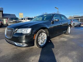 2016 Chrysler 300