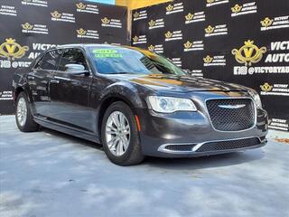 2017 Chrysler 300