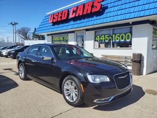 2016 Chrysler 300 for sale in Roseville MI