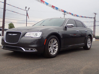 2017 Chrysler 300