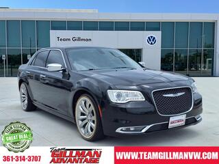 2019 Chrysler 300