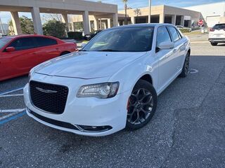 2018 Chrysler 300