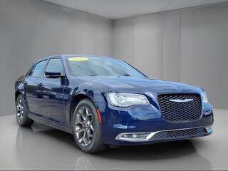 2017 Chrysler 300 for sale in Grand Rapids MI