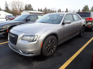 2018 Chrysler 300