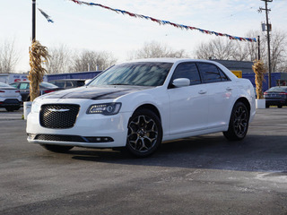 2017 Chrysler 300