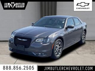 2016 Chrysler 300