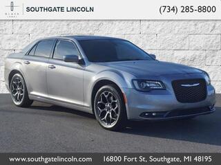 2016 Chrysler 300