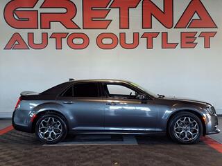 2018 Chrysler 300