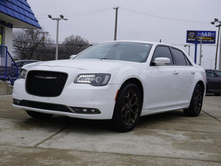 2016 Chrysler 300