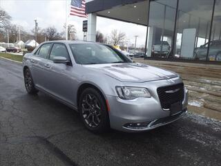 2016 Chrysler 300