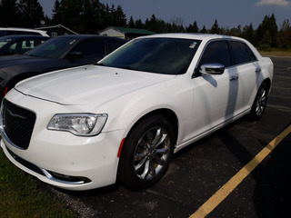 2016 Chrysler 300