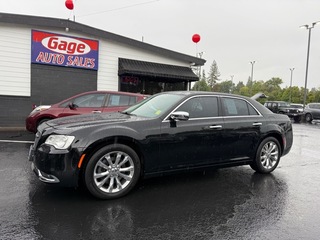 2018 Chrysler 300