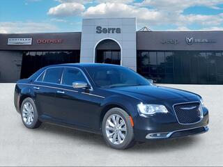 2018 Chrysler 300