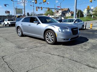 2016 Chrysler 300