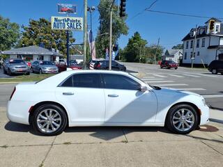 2019 Chrysler 300