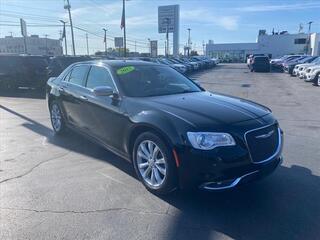 2017 Chrysler 300