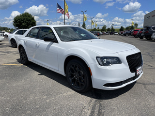 2022 Chrysler 300