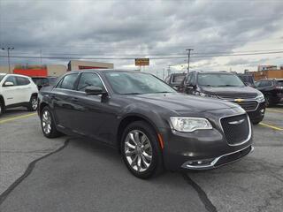 2021 Chrysler 300