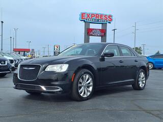 2018 Chrysler 300 for sale in Oklahoma City OK