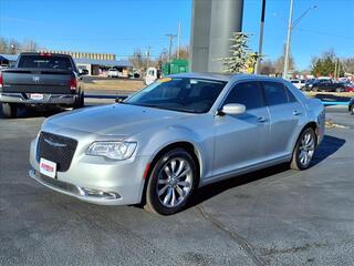 2019 Chrysler 300