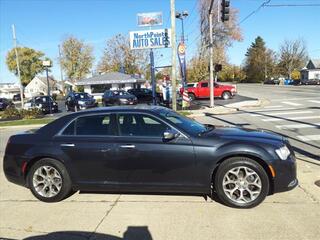 2016 Chrysler 300