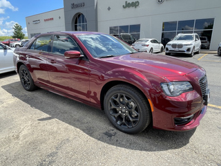 2022 Chrysler 300 for sale in Platteville WI