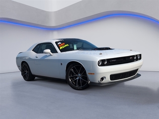 2016 Dodge Challenger