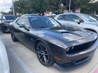2016 Dodge Challenger