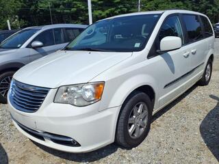 2012 Chrysler Town And Country for sale in Selden NY