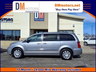 2013 Chrysler Town And Country for sale in St Cloud MN