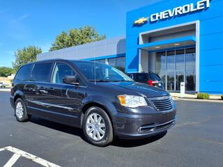 2014 Chrysler Town And Country for sale in Swanton OH