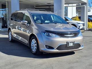 2017 Chrysler Pacifica for sale in Cincinnati OH